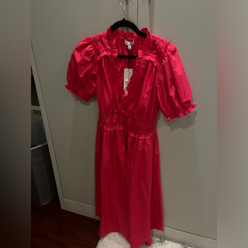 Pink current air dress excellent condition w tags, ruched waist and neck detail